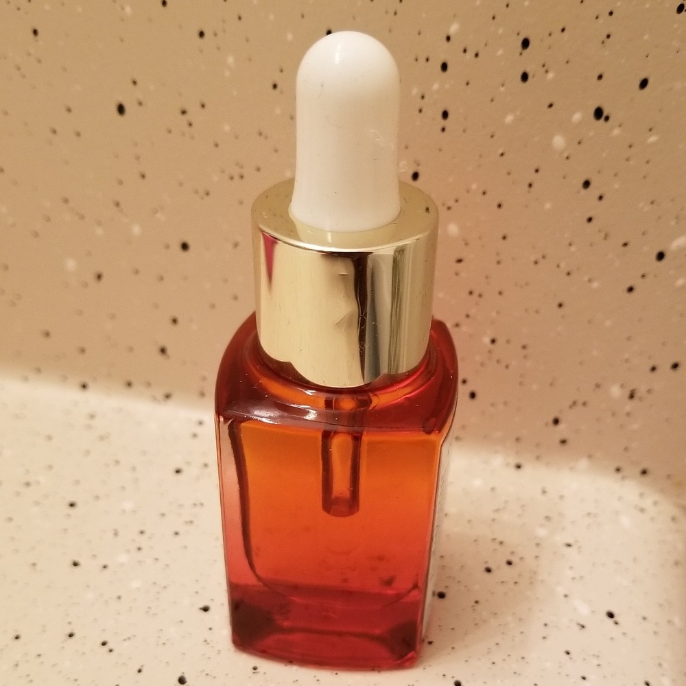 Sunday Riley C.E.O. Glow - Picture 3 of 3